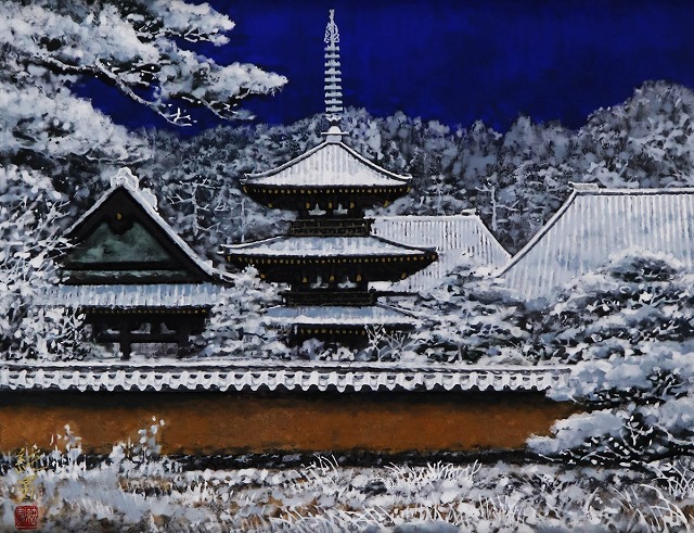 雪后塔映